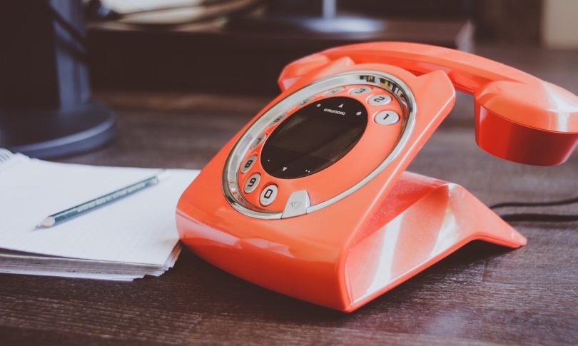 Téléphone Ancien Mural en Bakélite Compagnie industrielle des